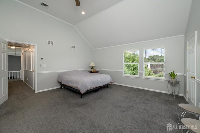 9 Country Road, Jackson, NJ 08527