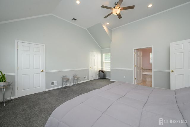 9 Country Road, Jackson, NJ 08527