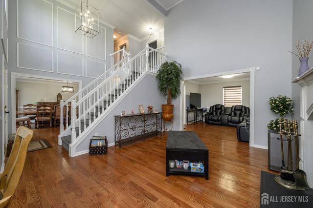 9 Country Road, Jackson, NJ 08527