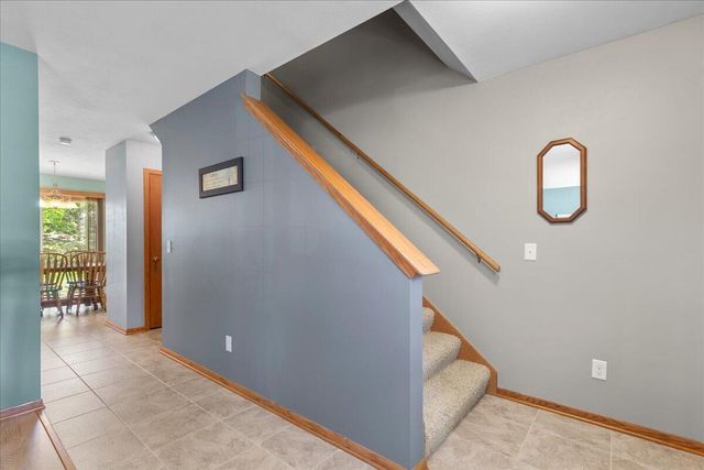1514 Ravine Forest DRIVE, West Bend, WI 53090