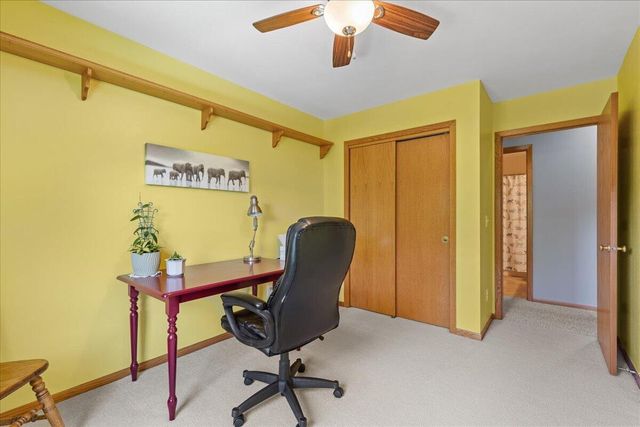 1514 Ravine Forest DRIVE, West Bend, WI 53090