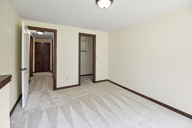 2034 S Sierra Hills Ct, Wichita, KS 67230