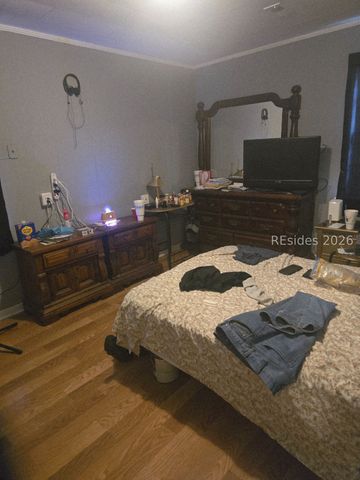 203 Bennicker Ln, Hampton, SC 29924