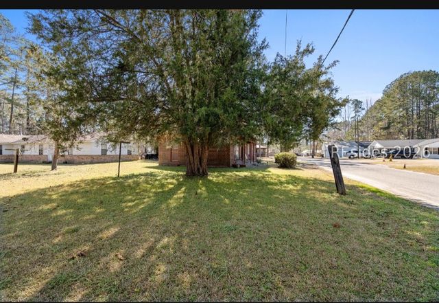 203 Bennicker Ln, Hampton, SC 29924