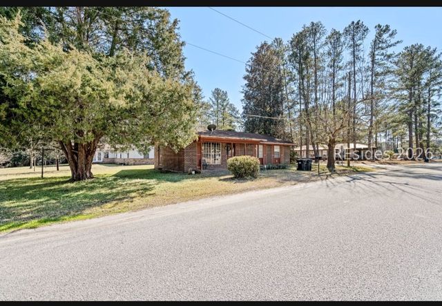 203 Bennicker Ln, Hampton, SC 29924