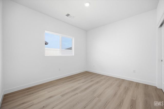 7104 Wintersweet Drive, Bakersfield, CA 93314