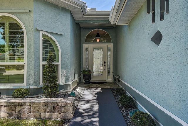 1105 CLIPPERS WAY, Tarpon Springs, FL 34689