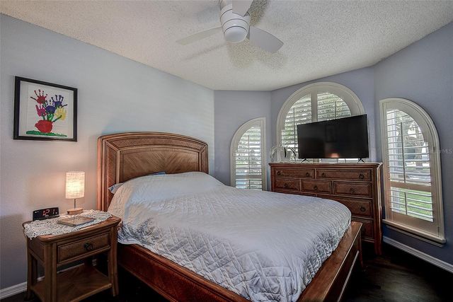 1105 CLIPPERS WAY, Tarpon Springs, FL 34689