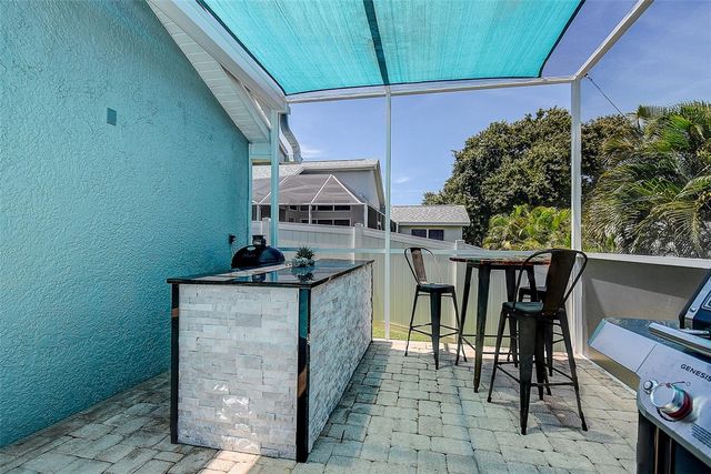 1105 CLIPPERS WAY, Tarpon Springs, FL 34689
