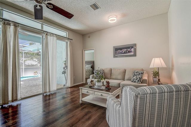 1105 CLIPPERS WAY, Tarpon Springs, FL 34689