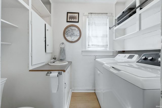 2517 Parnell Avenue, Fort Wayne, IN 46805