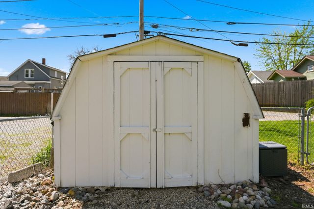 2517 Parnell Avenue, Fort Wayne, IN 46805