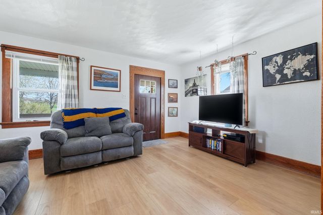 2517 Parnell Avenue, Fort Wayne, IN 46805