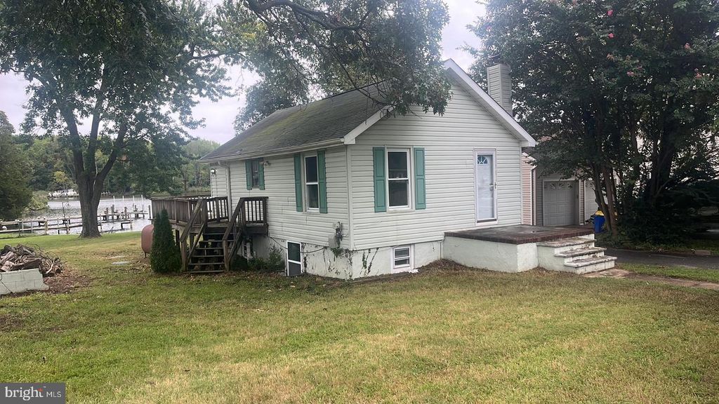 1704 TWICKENHAM RD, Pasadena, MD 21122