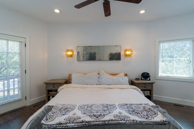 1209 Hawkins St Apt 2, Nashville, TN 37203