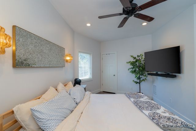 1209 Hawkins St Apt 2, Nashville, TN 37203