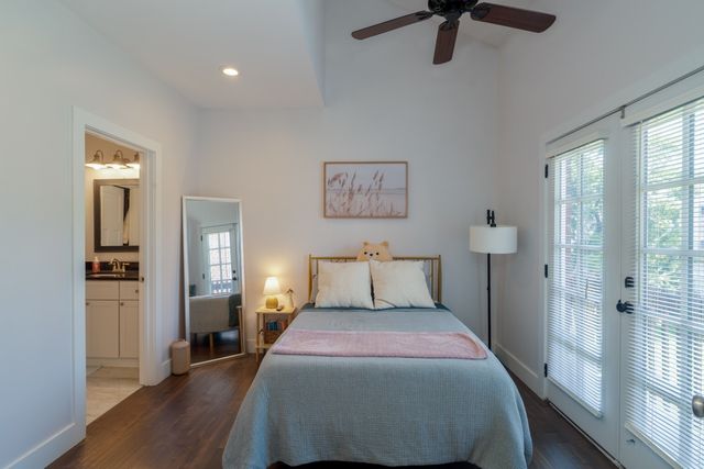 1209 Hawkins St Apt 2, Nashville, TN 37203