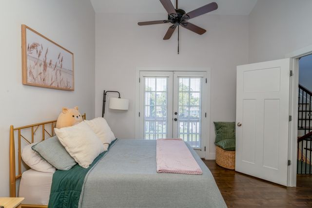 1209 Hawkins St Apt 2, Nashville, TN 37203