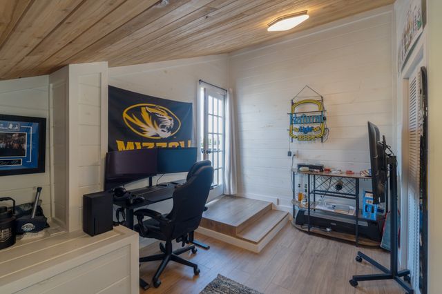 1209 Hawkins St Apt 2, Nashville, TN 37203