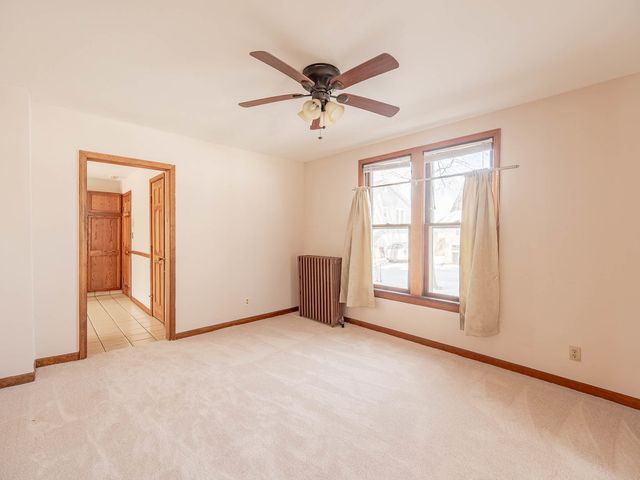 38 Crissey Avenue, Geneva, IL 60134