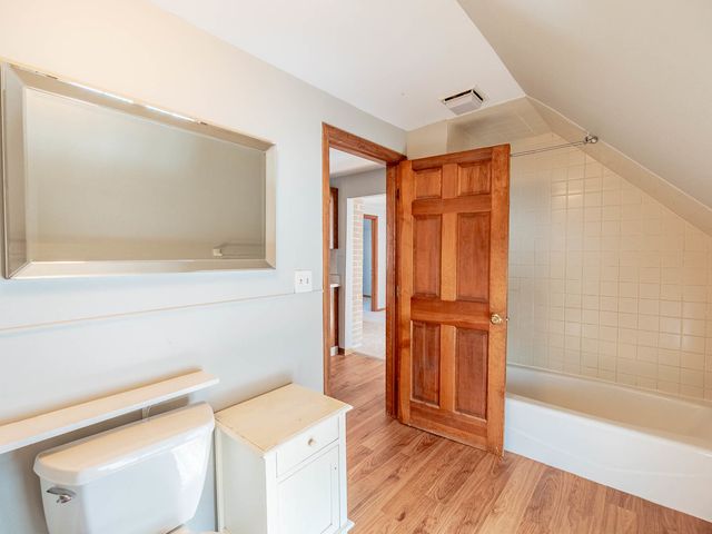 38 Crissey Avenue, Geneva, IL 60134