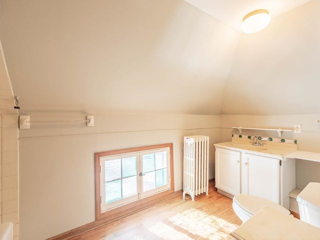 38 Crissey Avenue, Geneva, IL 60134