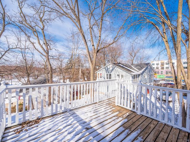 38 Crissey Avenue, Geneva, IL 60134