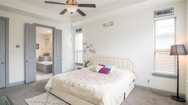 1811 Clouded Wren Drive, Arlington, TX 76005