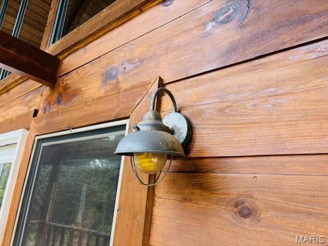 19125 County Road 1220, St James, MO 65559