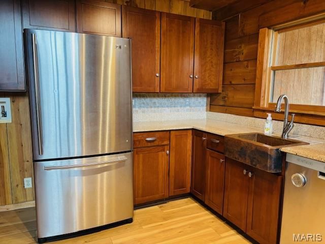 19125 County Road 1220, St James, MO 65559