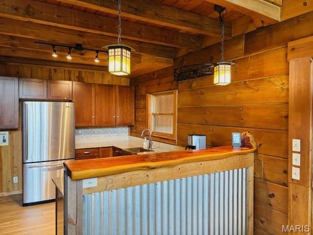 19125 County Road 1220, St James, MO 65559