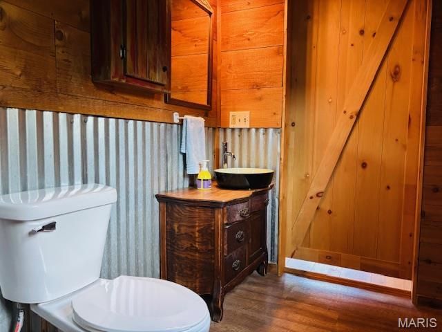 19125 County Road 1220, St James, MO 65559