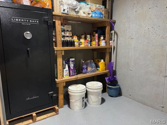 19125 County Road 1220, St James, MO 65559