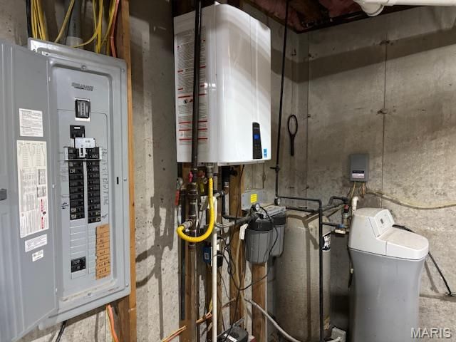 19125 County Road 1220, St James, MO 65559