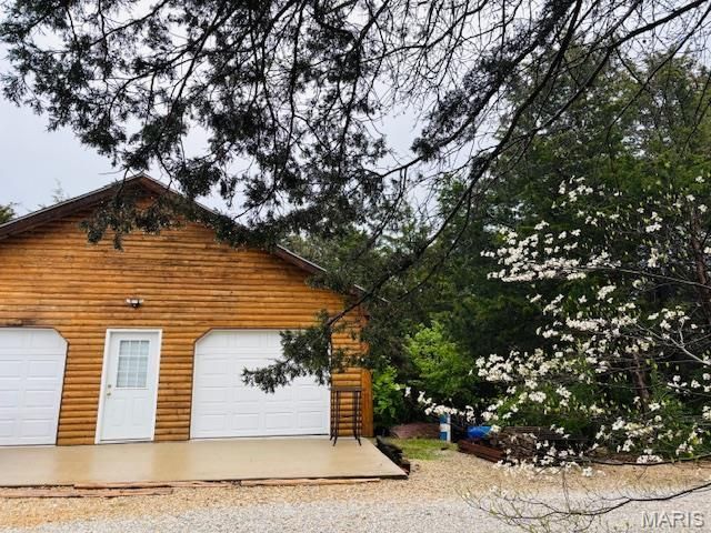 19125 County Road 1220, St James, MO 65559