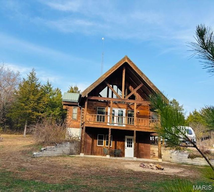 19125 County Road 1220, St James, MO 65559