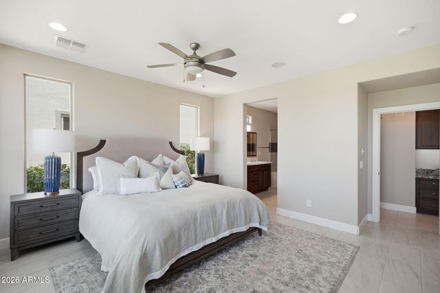 651 E PEACH TREE Street, Queen Creek, AZ 85140