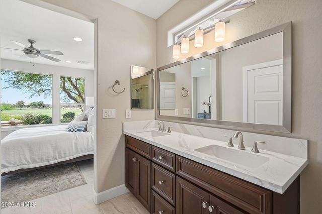 651 E PEACH TREE Street, Queen Creek, AZ 85140
