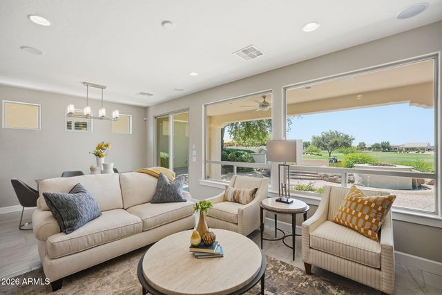 651 E PEACH TREE Street, Queen Creek, AZ 85140