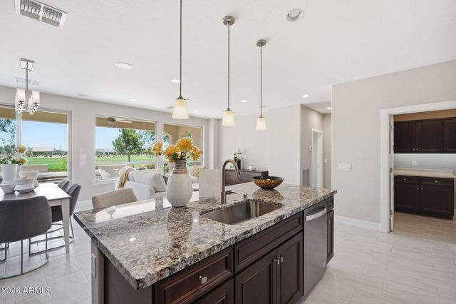 651 E PEACH TREE Street, Queen Creek, AZ 85140