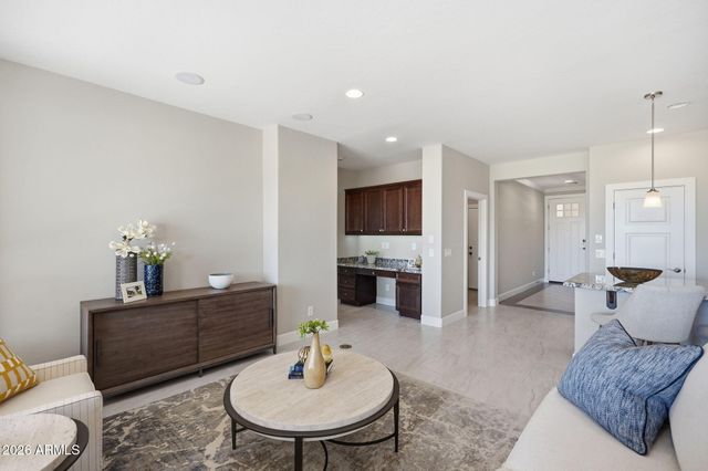 651 E PEACH TREE Street, Queen Creek, AZ 85140
