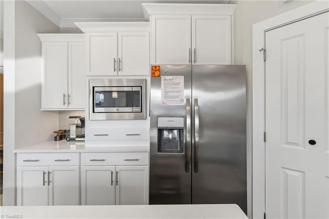 7632 Monty Drive, Kernersville, NC 27284