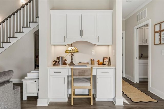 7632 Monty Drive, Kernersville, NC 27284