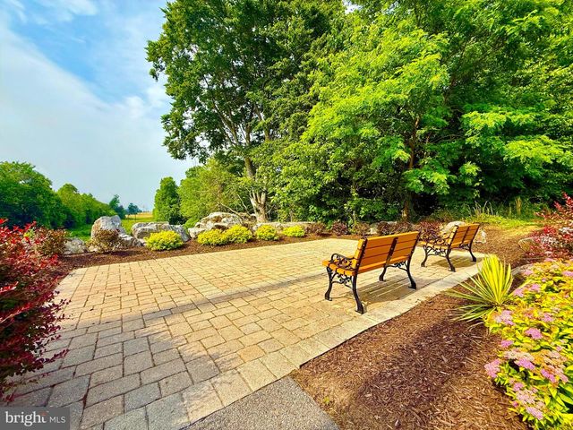 2462 FIVE SHILLINGS RD, Frederick, MD 21701