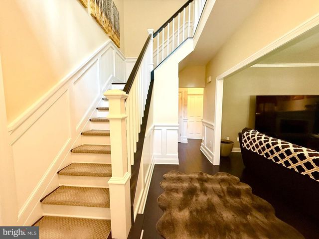 2462 FIVE SHILLINGS RD, Frederick, MD 21701