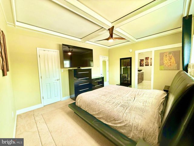 2462 FIVE SHILLINGS RD, Frederick, MD 21701