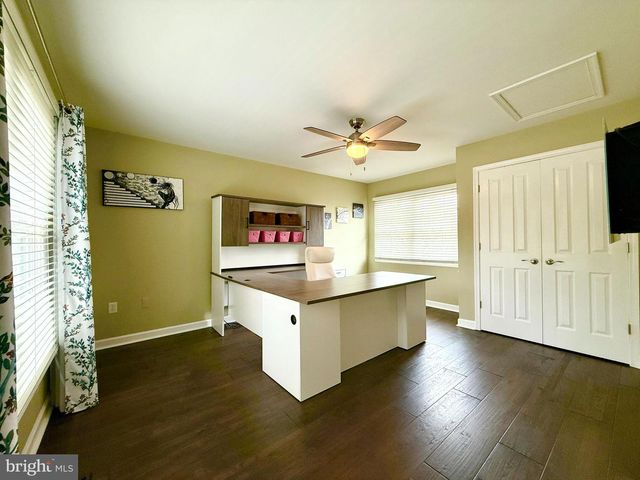 2462 FIVE SHILLINGS RD, Frederick, MD 21701