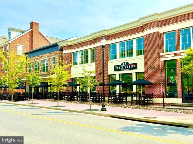 2462 FIVE SHILLINGS RD, Frederick, MD 21701