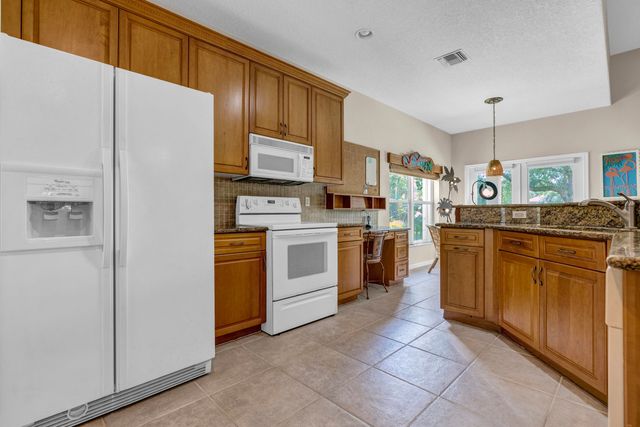 6546 NW 112th Avenue, Parkland, FL 33076