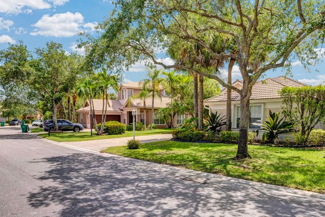 6546 NW 112th Avenue, Parkland, FL 33076